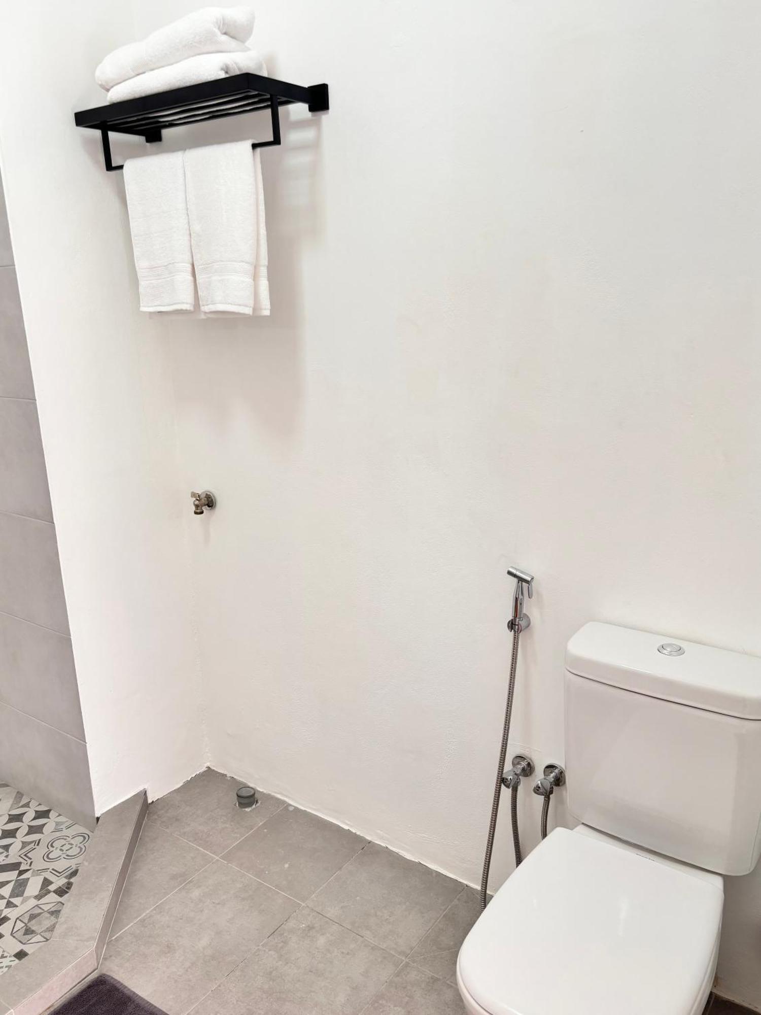 Maison Mont Choisy - One Or Two Bedrooms Apartment Trou aux Biches Ngoại thất bức ảnh