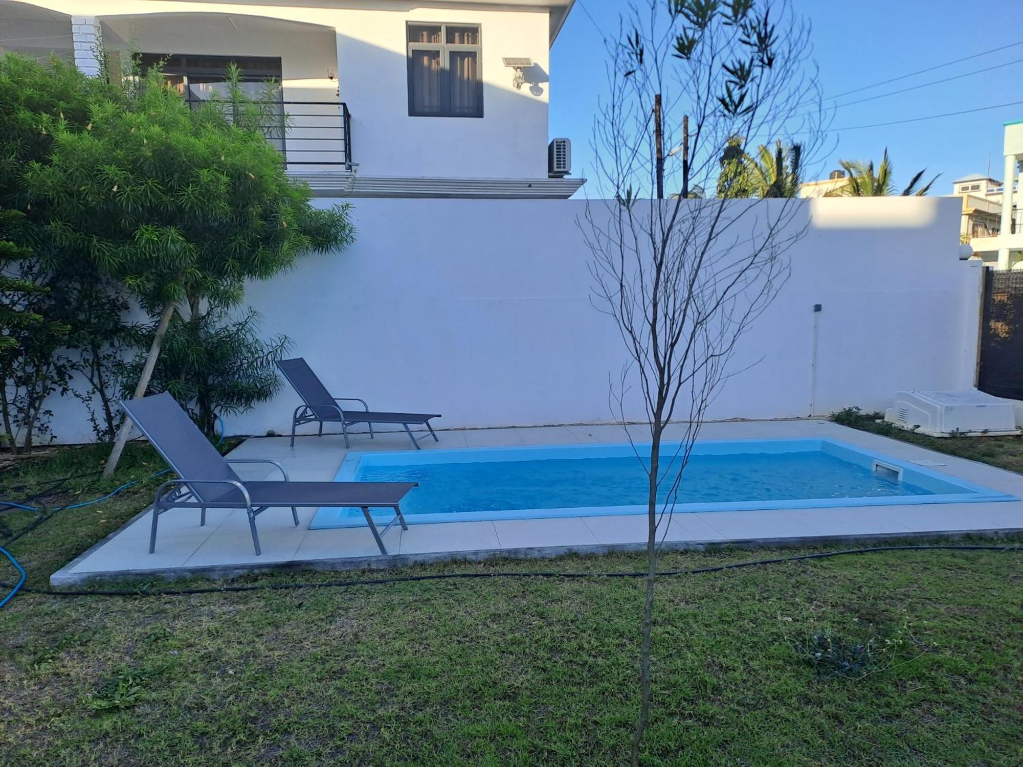Maison Mont Choisy - One Or Two Bedrooms Apartment Trou aux Biches Ngoại thất bức ảnh