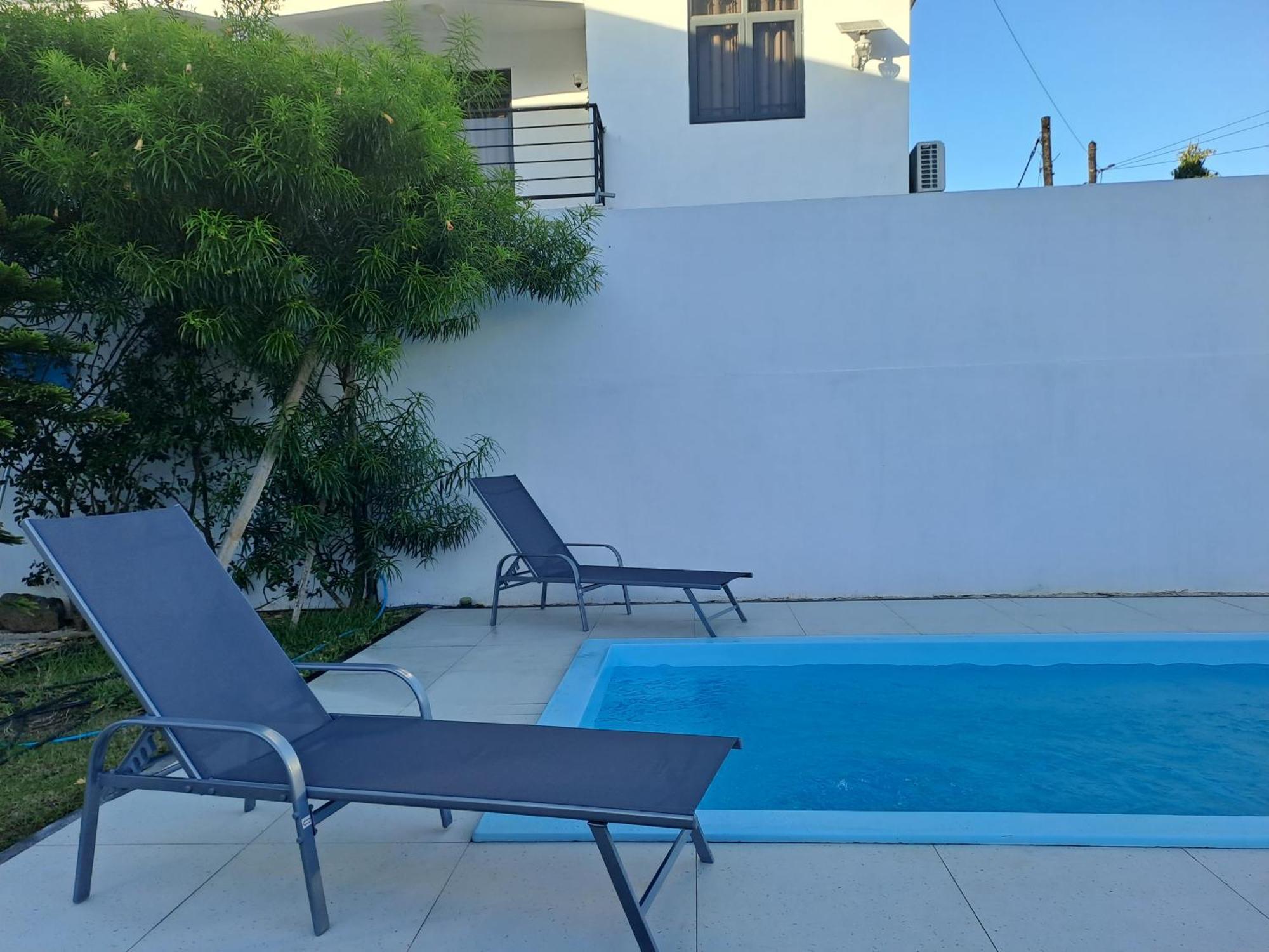 Maison Mont Choisy - One Or Two Bedrooms Apartment Trou aux Biches Ngoại thất bức ảnh