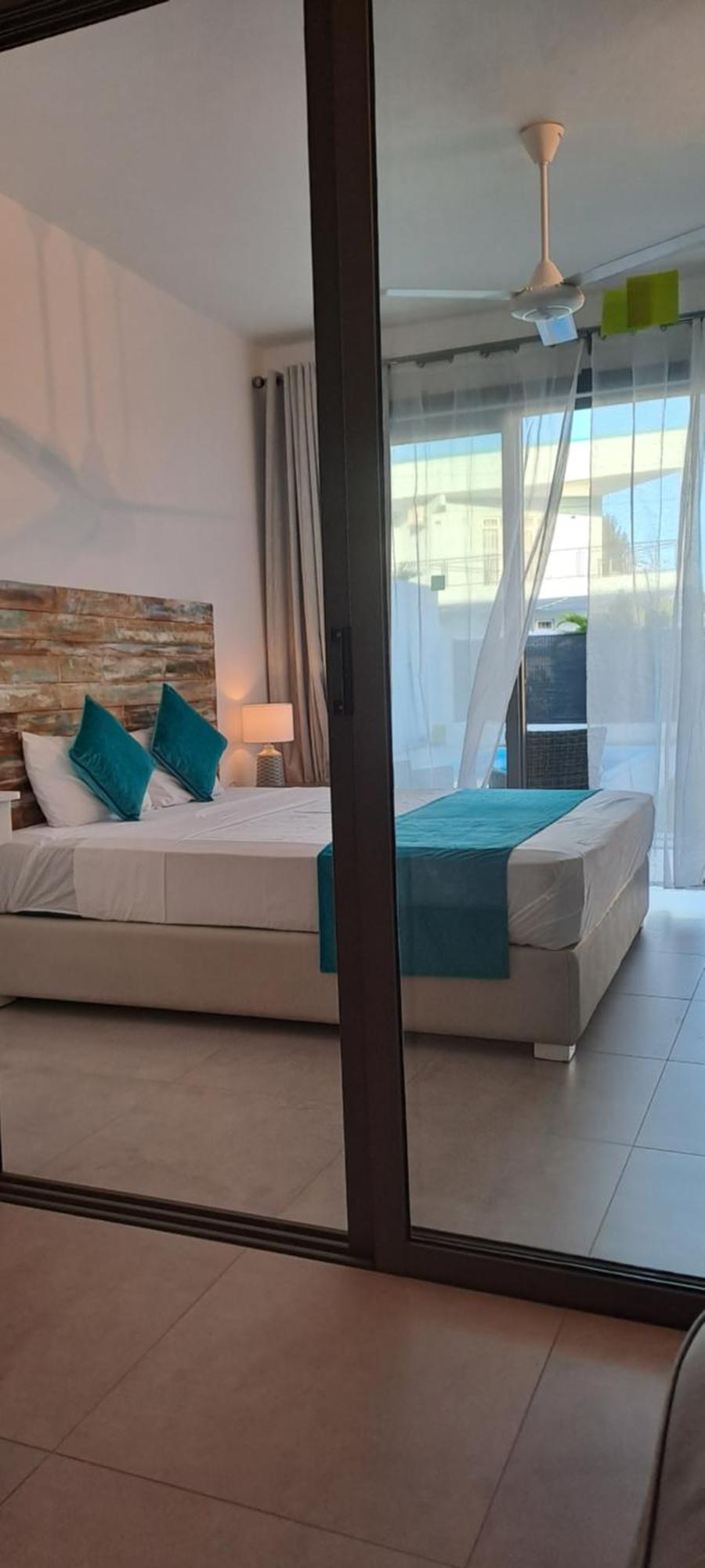 Maison Mont Choisy - One Or Two Bedrooms Apartment Trou aux Biches Ngoại thất bức ảnh